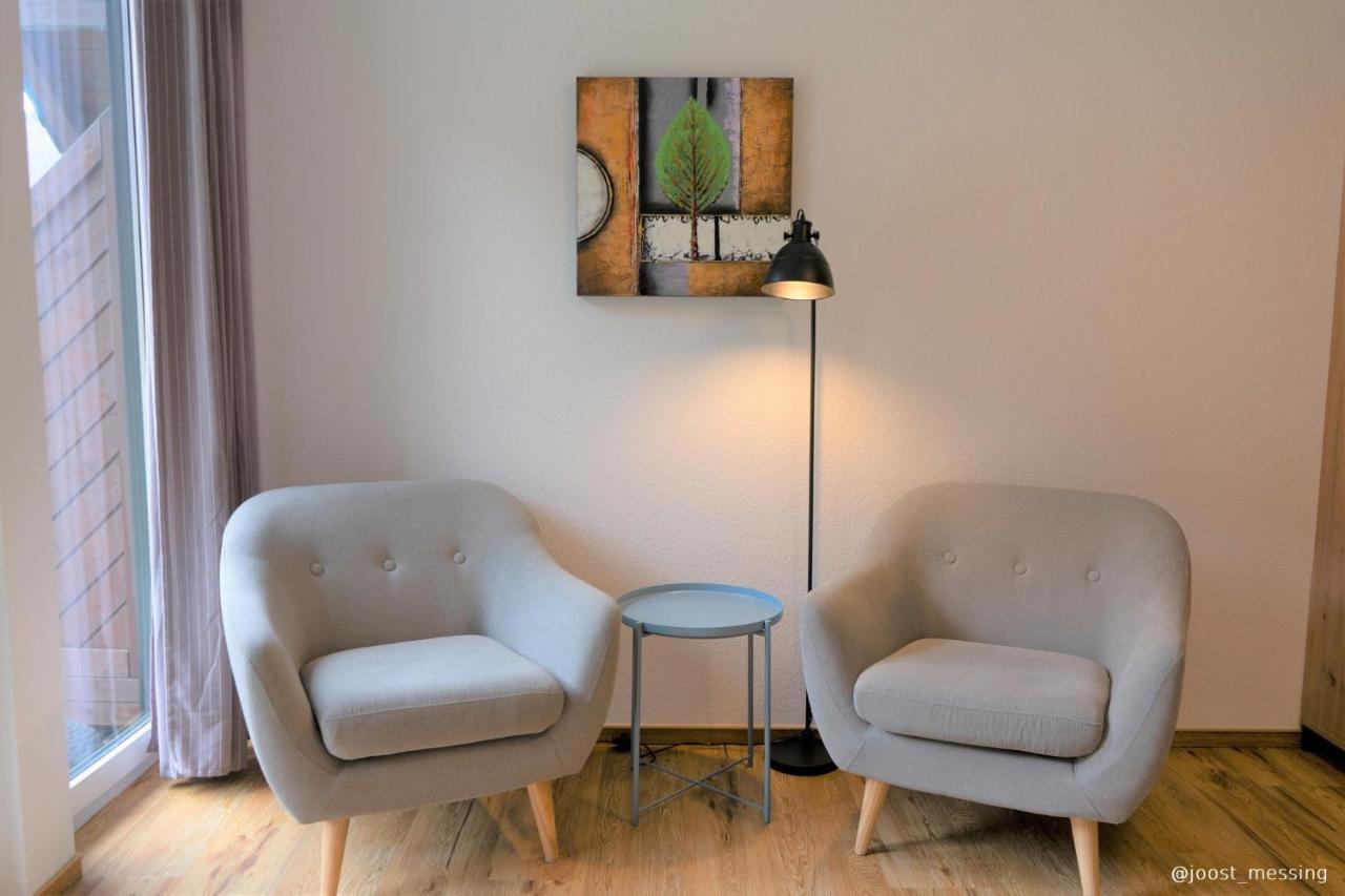 Haus Moselliebe B&B เอดิเกอร์-เอลเลอร์ ภายนอก รูปภาพ